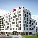 Ibis Centre Hotel 3*
