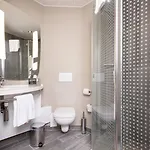Ibis Centre Hotel