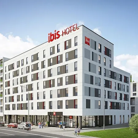 Hotel Ibis Centre 3*