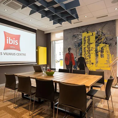 Hotel Ibis Centre 3*