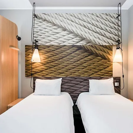 Ibis Centre Hotel
