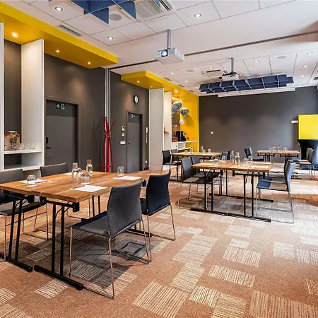 Ibis Centre Hotel