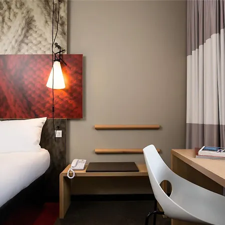 Ibis Centre Hotel