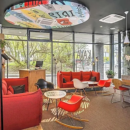 Ibis Centre 3*