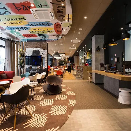 Ibis Centre