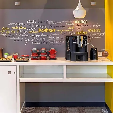 Ibis Centre 3*