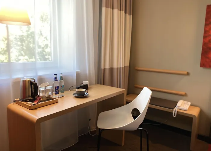 Ibis Centre 3*