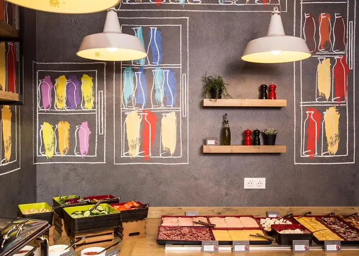 Hotel Ibis Centre 3*