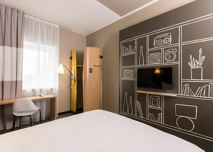 ホテル Ibis Centre 3*