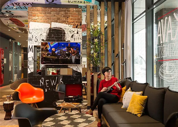 酒店 Ibis Centre 3*